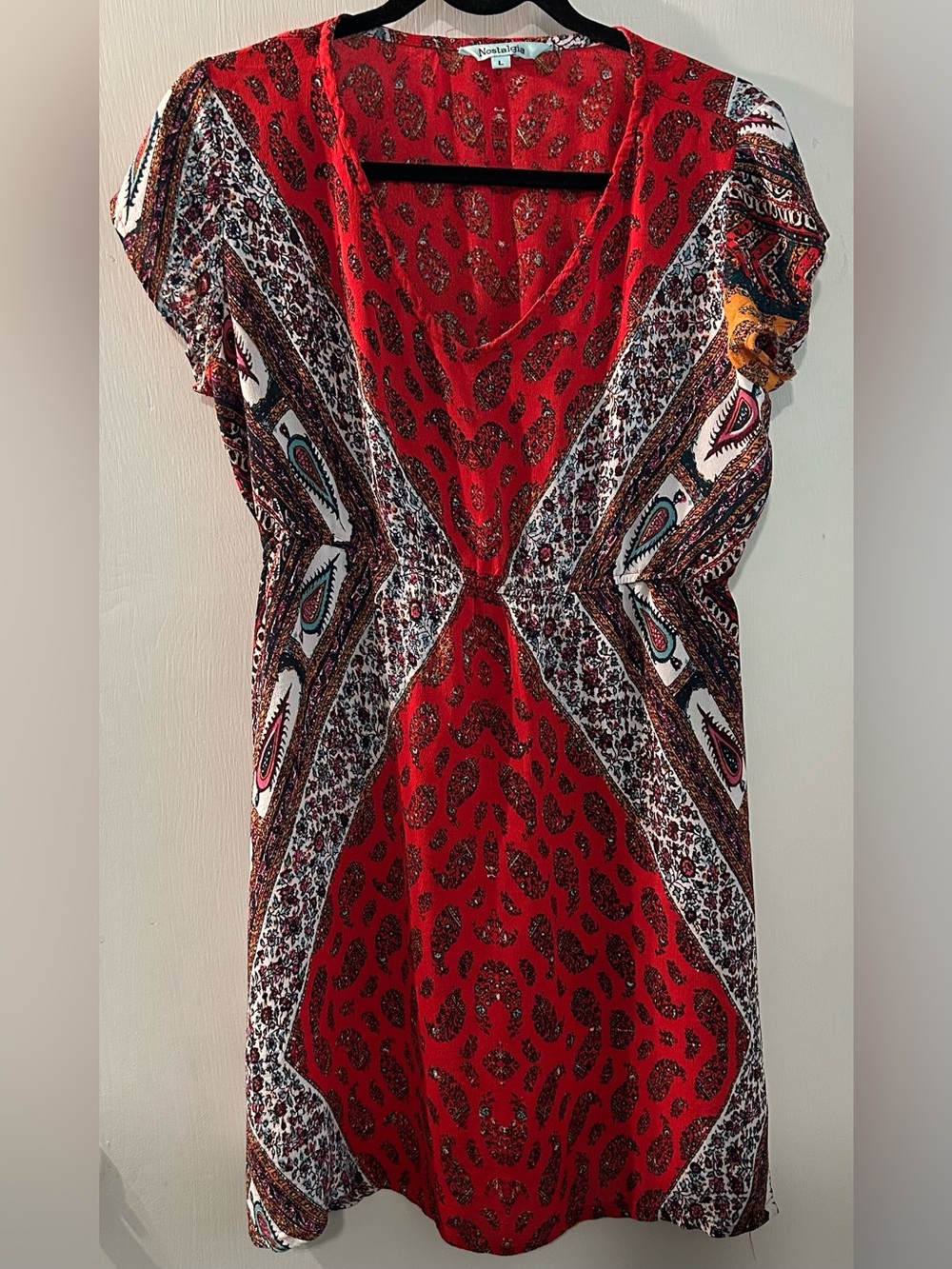 Nostalgia Red Paisley V-Neck dress size L
